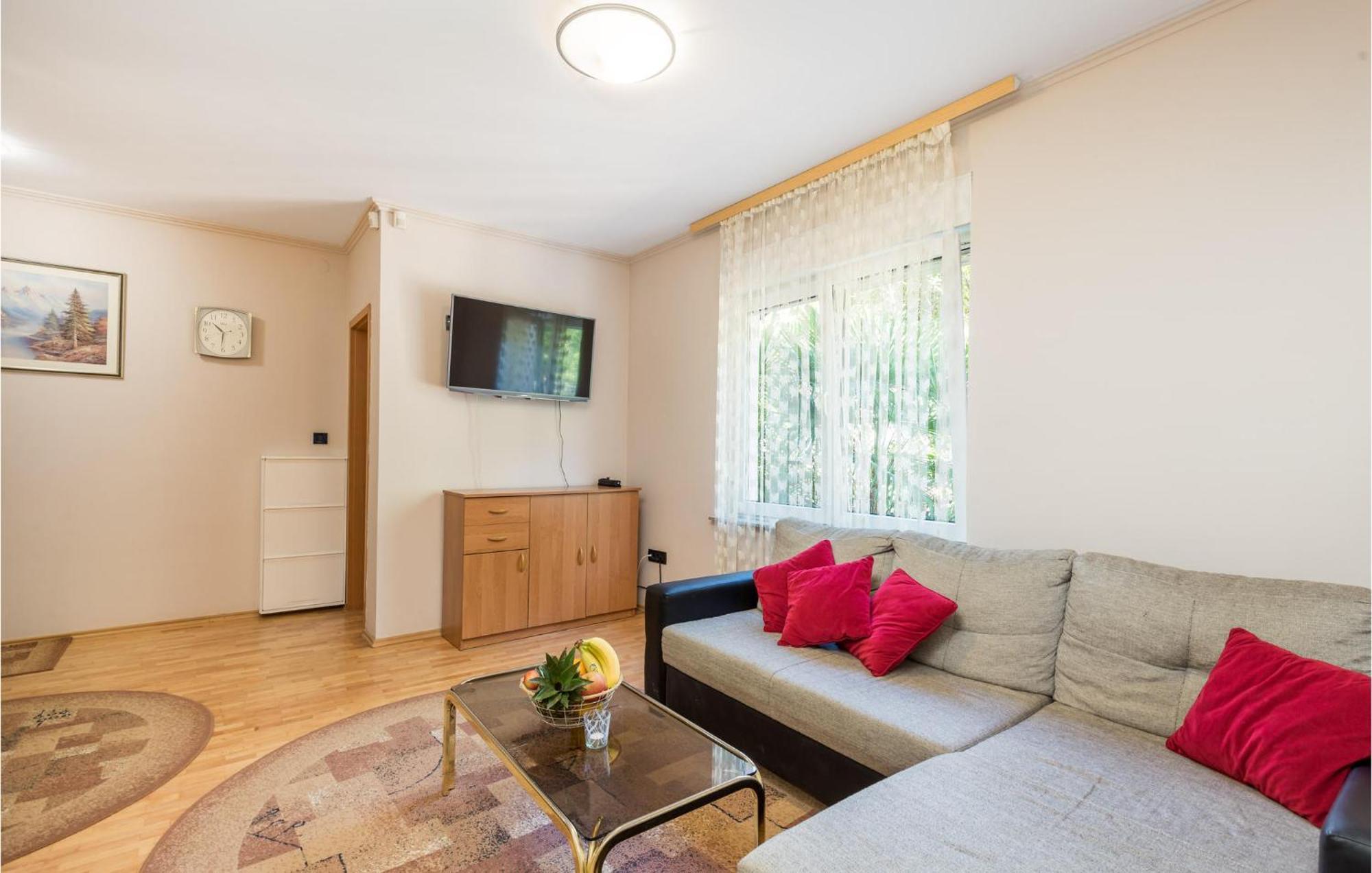 2 Bedroom Pet Friendly Apartment In Opatija Zewnętrze zdjęcie