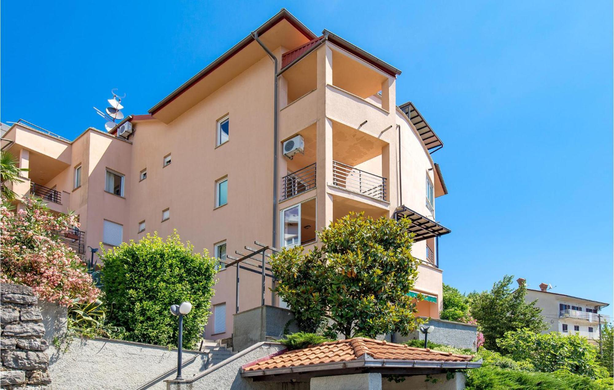 2 Bedroom Pet Friendly Apartment In Opatija Zewnętrze zdjęcie